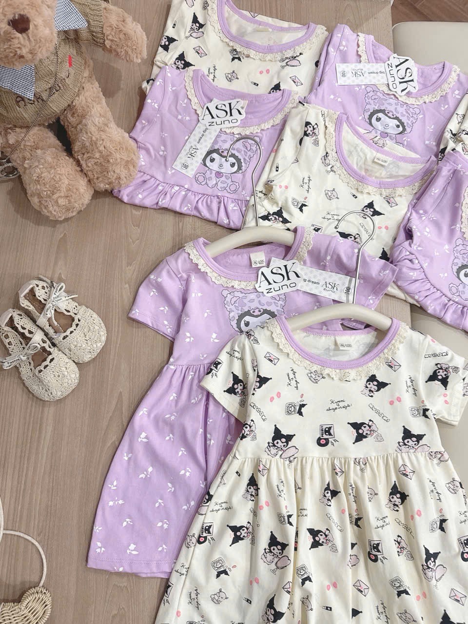 VB561 - SET 2 VÁY BÉ GÁI KUROMI CỔ REN tím be