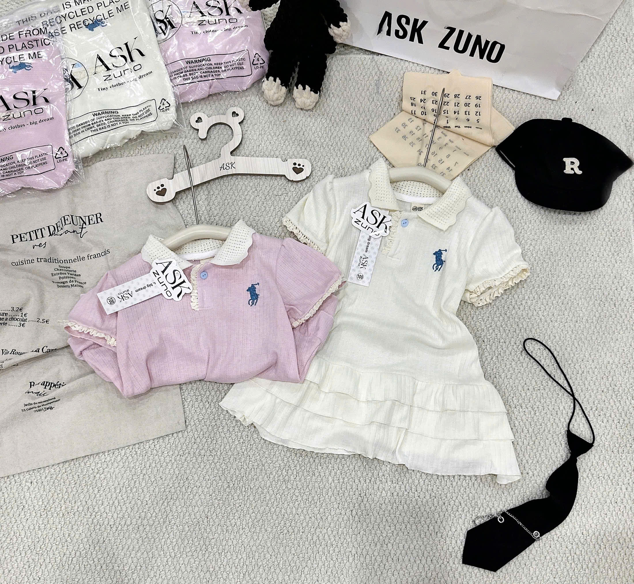 VB580 - VÁY POLO BÉ GÁI TĂM THÊU KỊ SĨ BÈO TẦNG