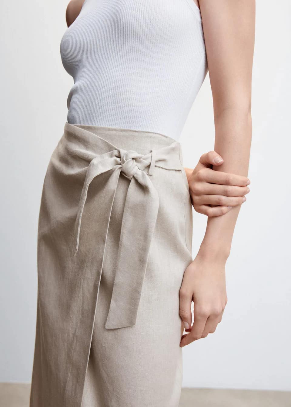 Đầm suông Nữ LAHSTORE chất Linen thiết kế sát nách màu Xanh Rêu |FAW371