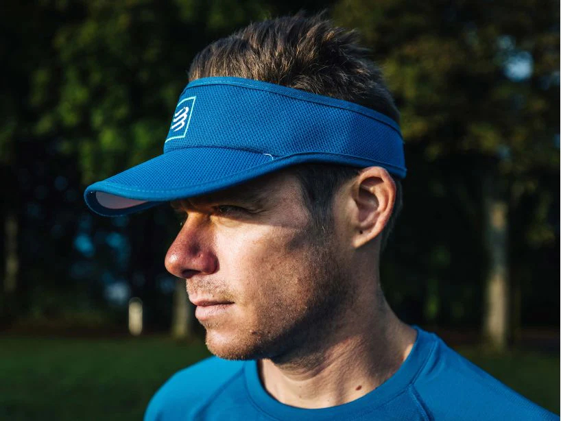 MŨ COMPRESSPORT RUNNING VISOR - SODALITE