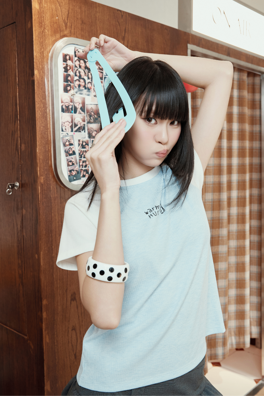 A235 WARM HUG TOP
