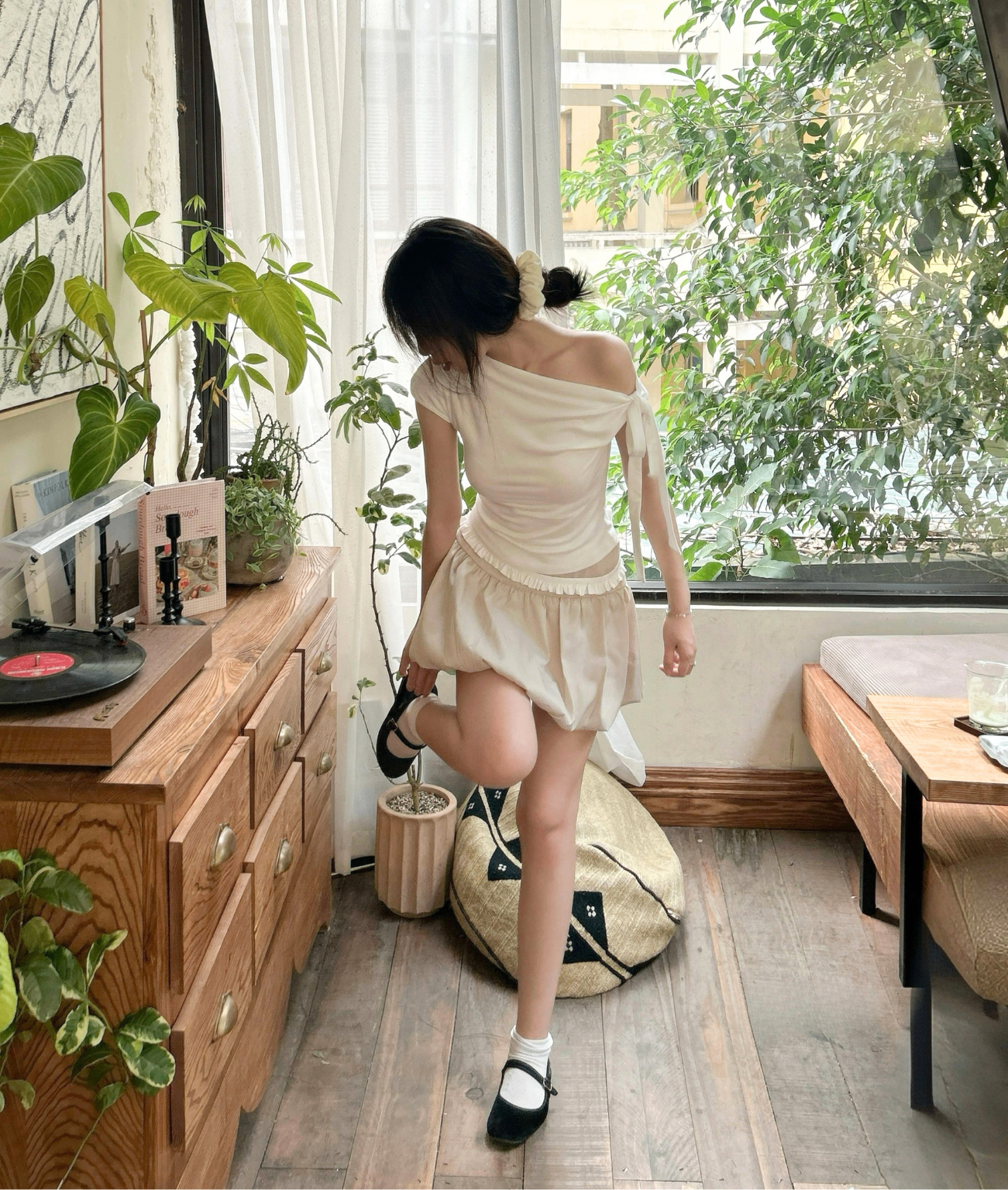 A250 ÁO BETTY LỆCH VAI