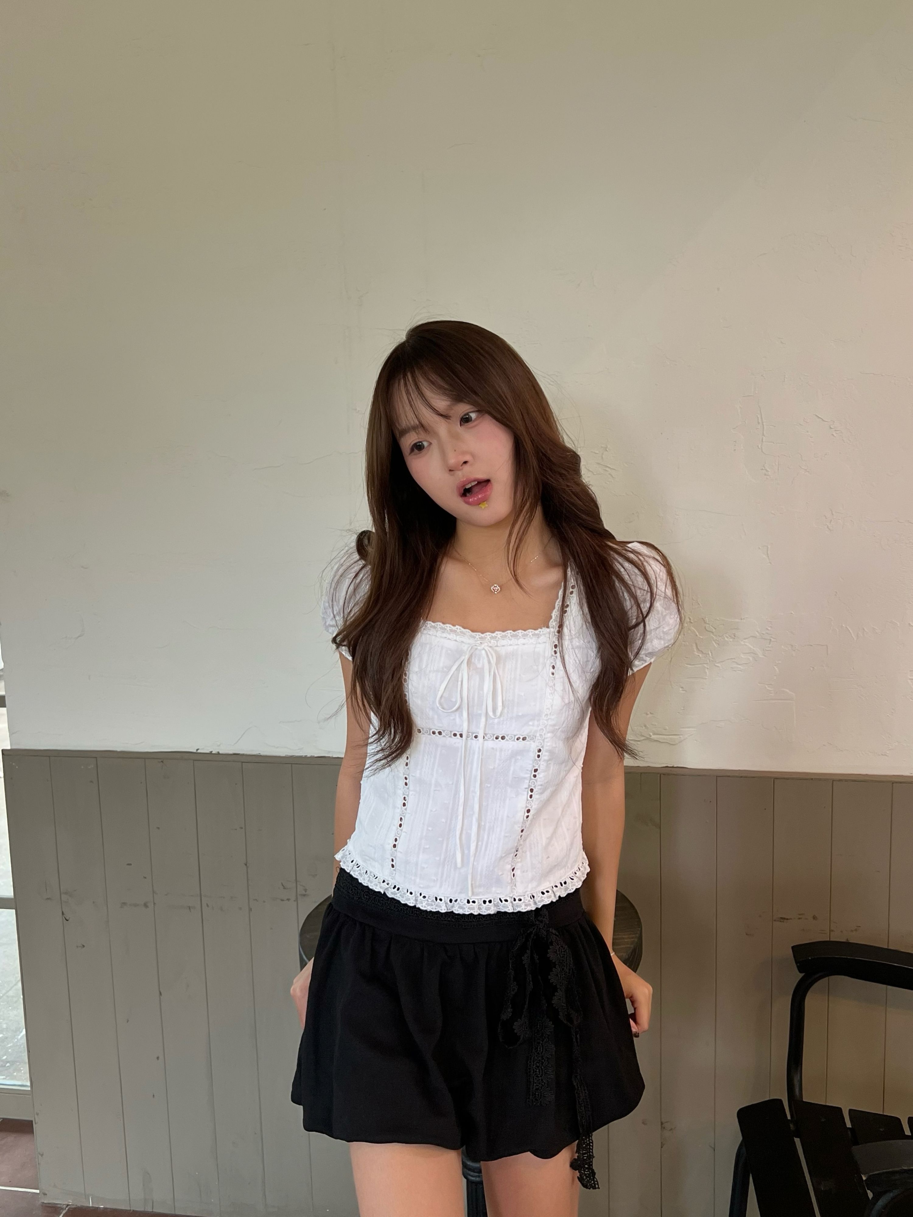 A335 HENNIE TOP