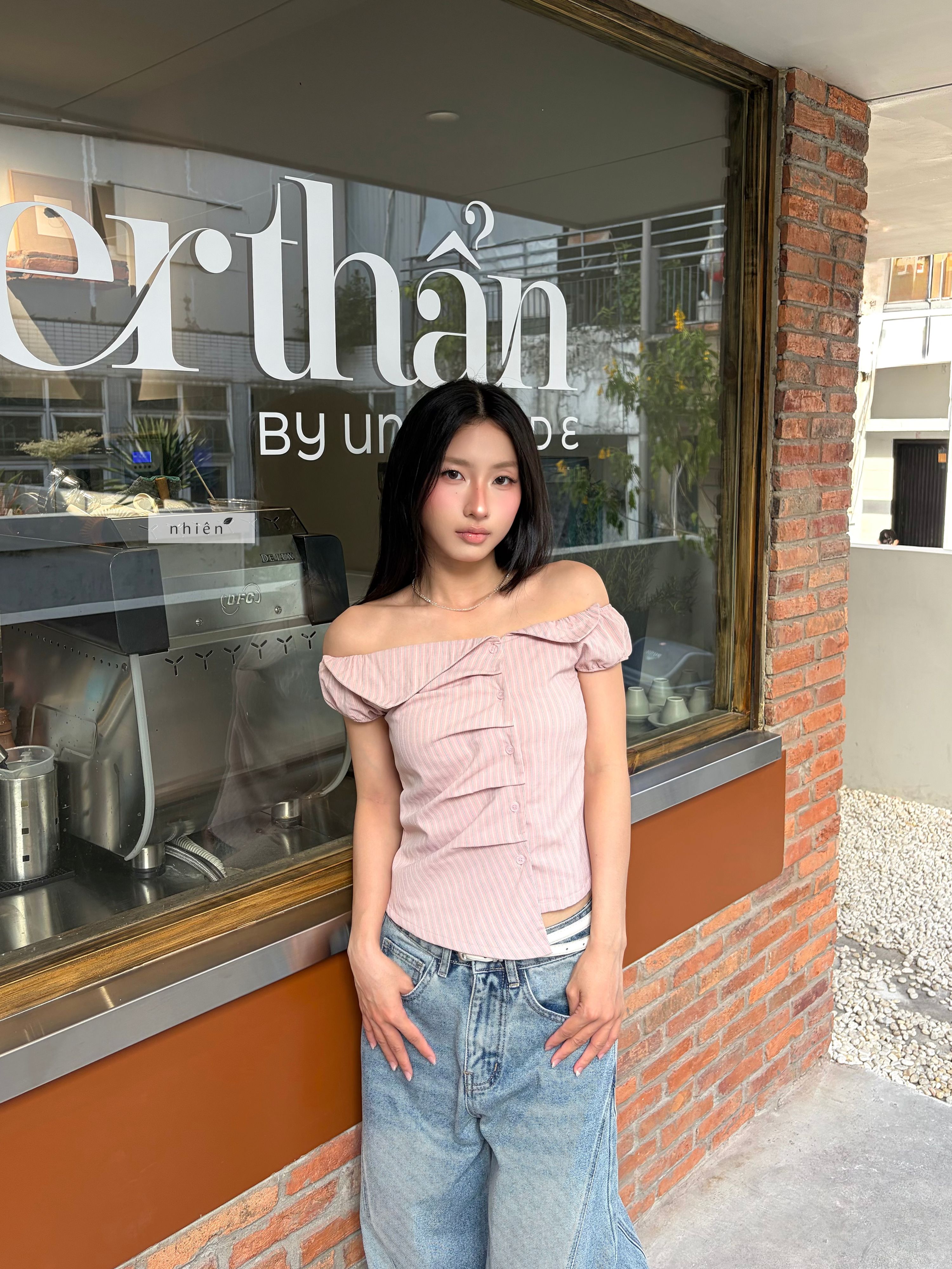 A335 PEONY TOP