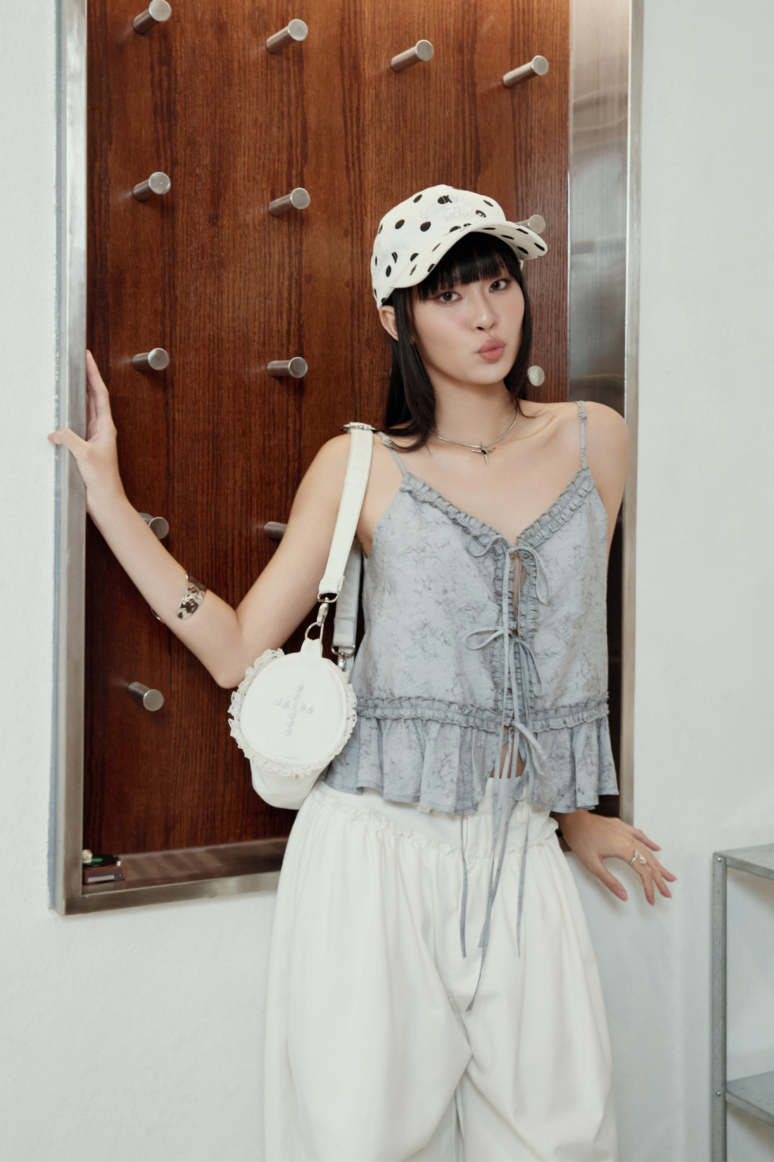 A340 EYELET TOP
