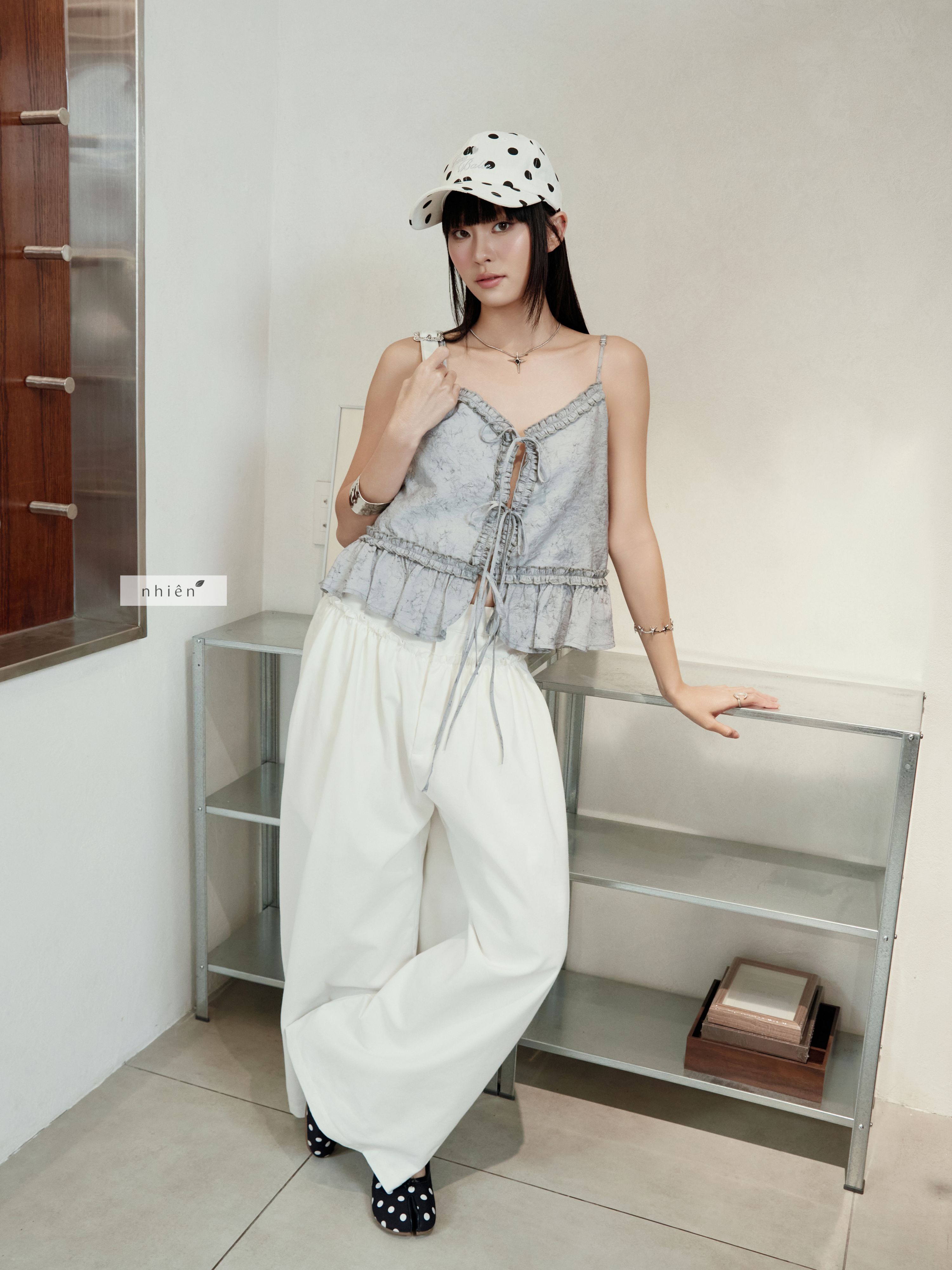 A340 EYELET TOP