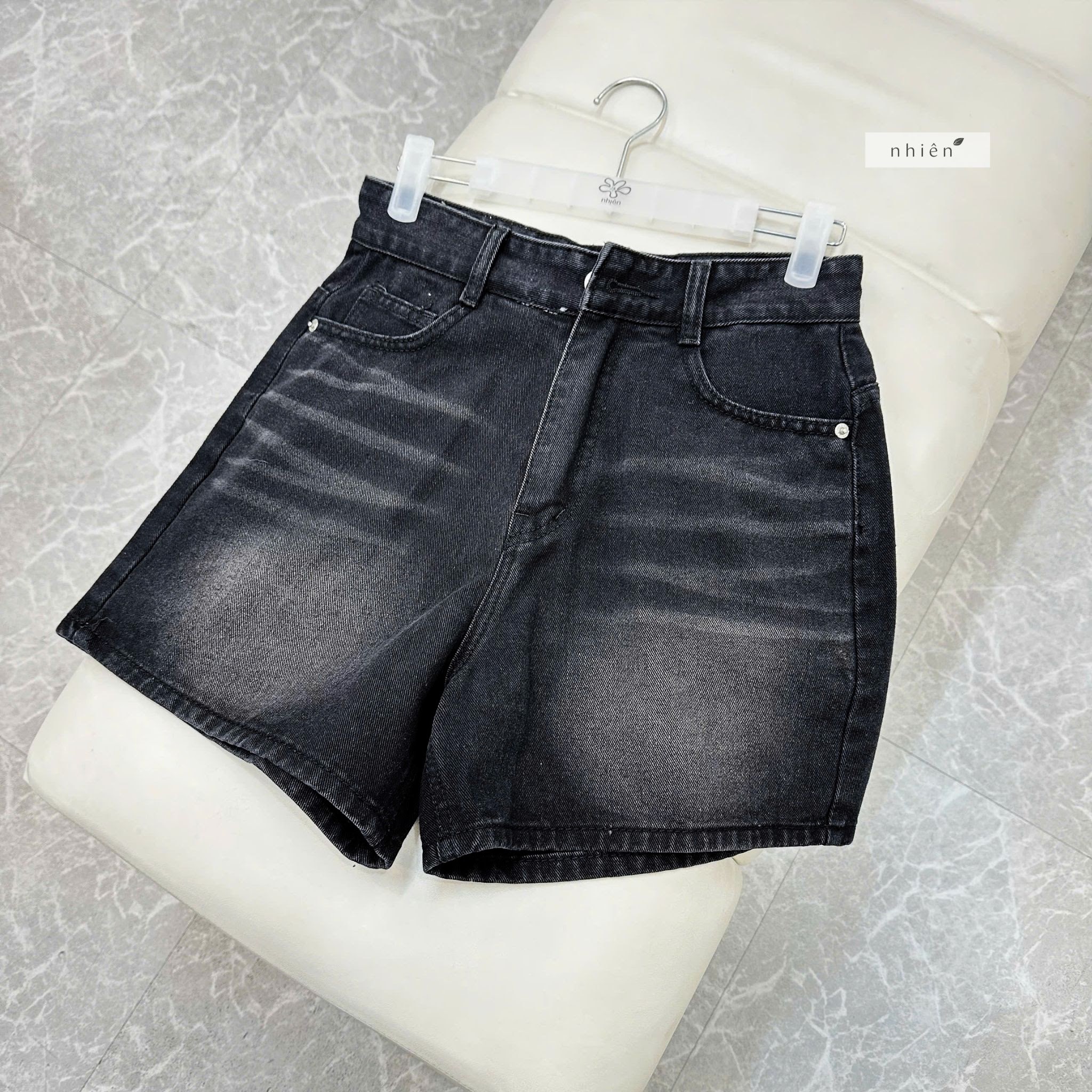 Q265 SMOKY JEANS