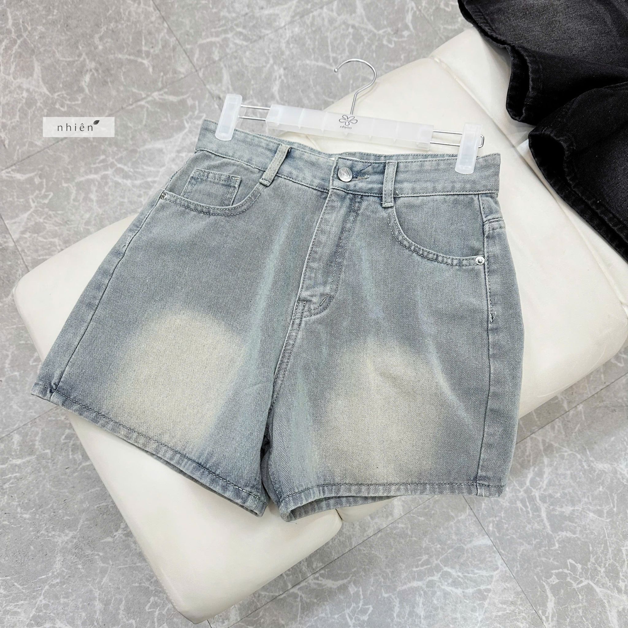 Q265 SMOKY JEANS