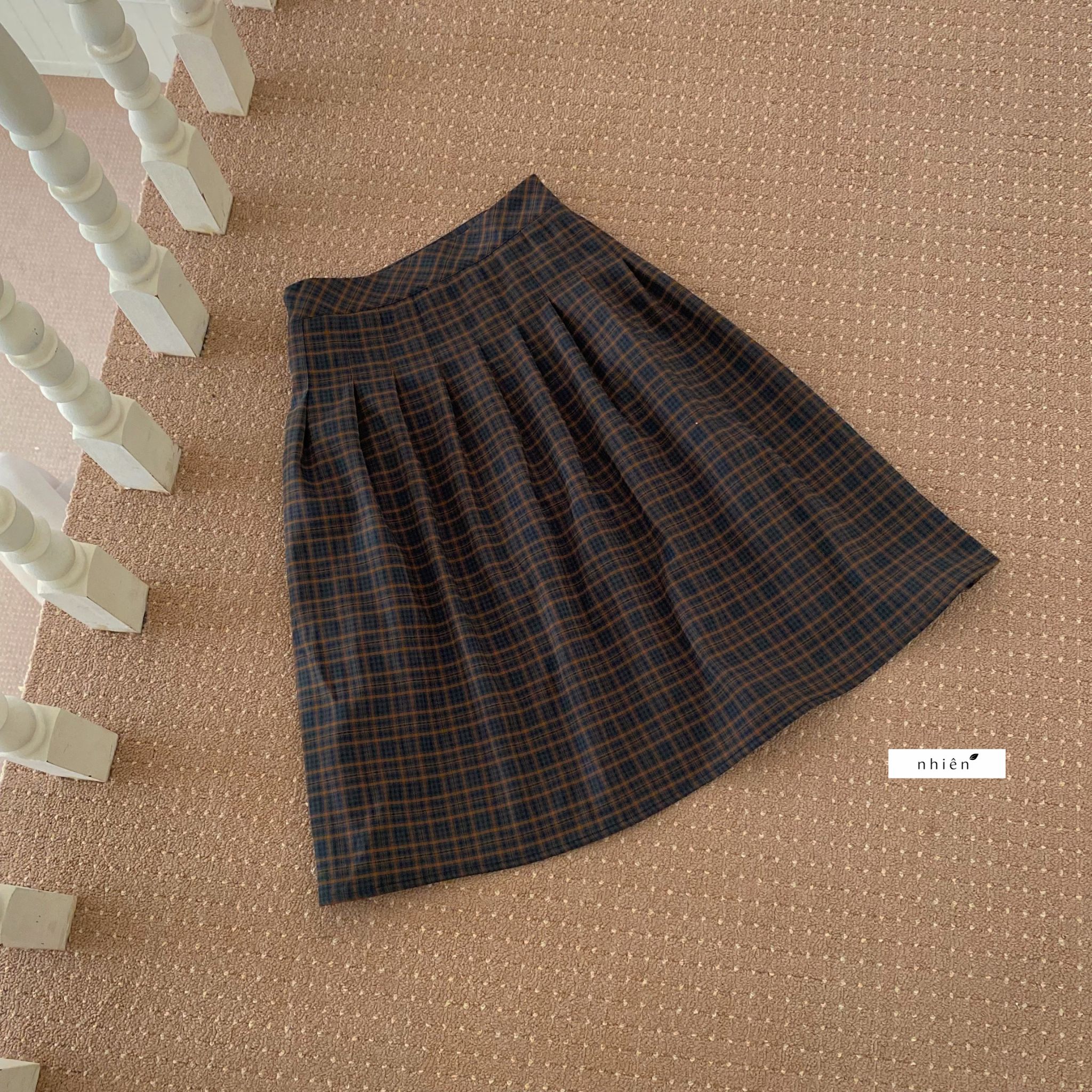 V355 VÁY CARO LỬNG