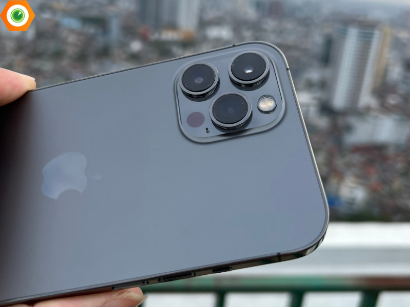 che-do-bao-hanh-iPhone-12-Pro-Max-cu-xuoc-nho