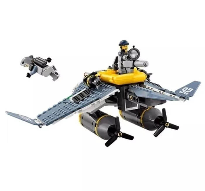 Ninjago-May-Bay-Nem-Bom-Quy-Bien-10716_tải-xuống-(2).jpg