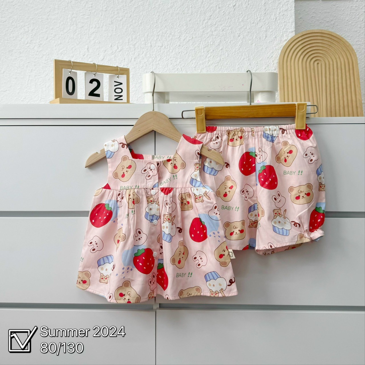 Bộ ba lỗ kết hợp quần đùi chất thô họa tiết xinh xắn Mozi cho bé gái