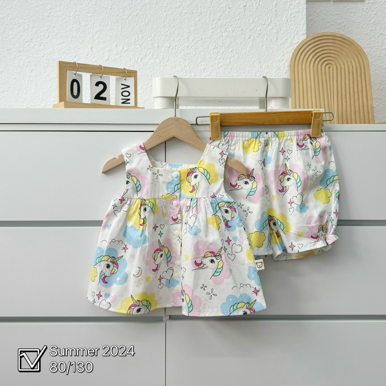Bộ ba lỗ kết hợp quần đùi chất thô họa tiết xinh xắn Mozi cho bé gái
