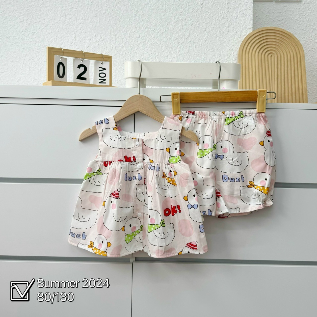 Bộ ba lỗ kết hợp quần đùi chất thô họa tiết xinh xắn Mozi cho bé gái