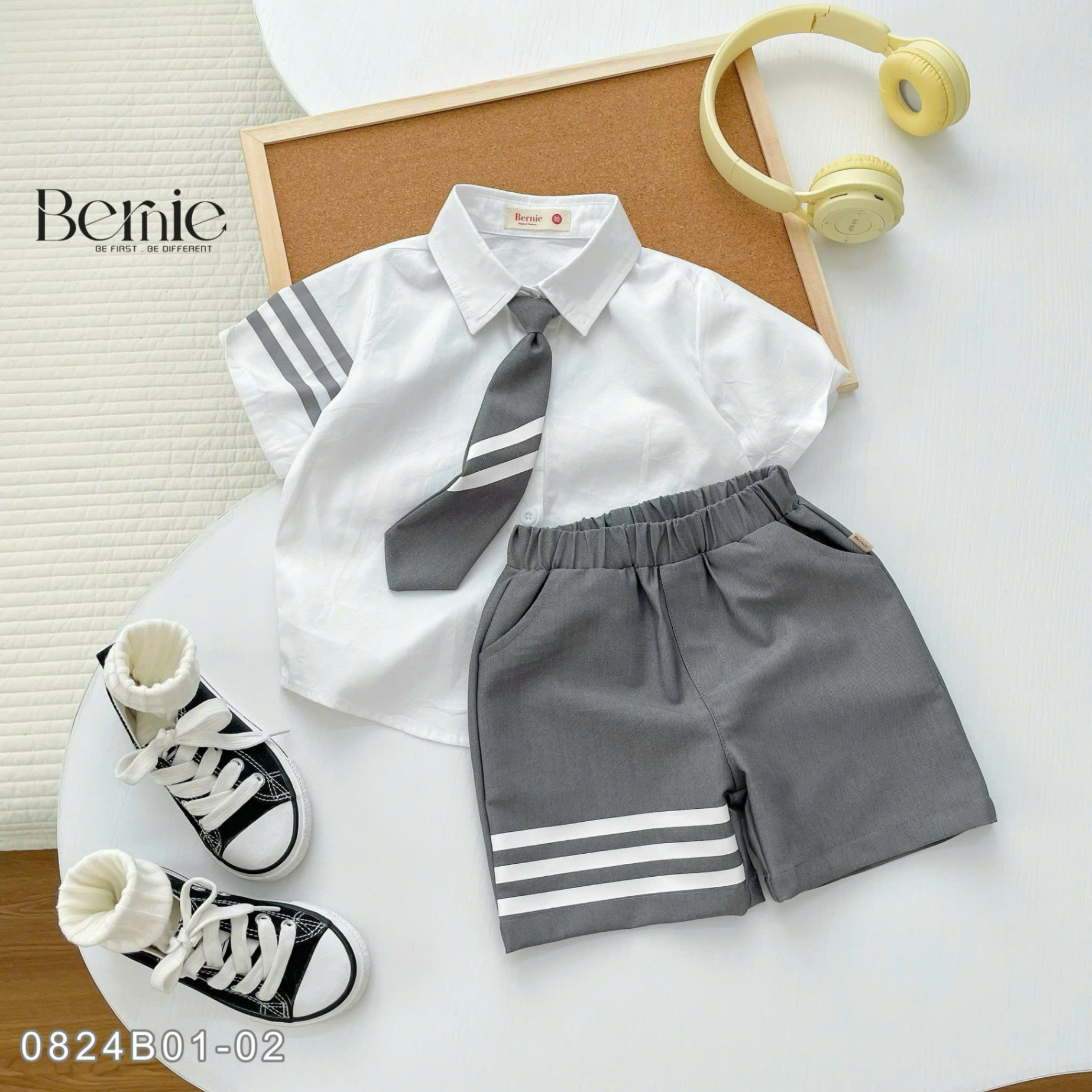 Bộ sơ mi đồng phục đôi cộc tay kèm cà vạt Bernie cho bé trai