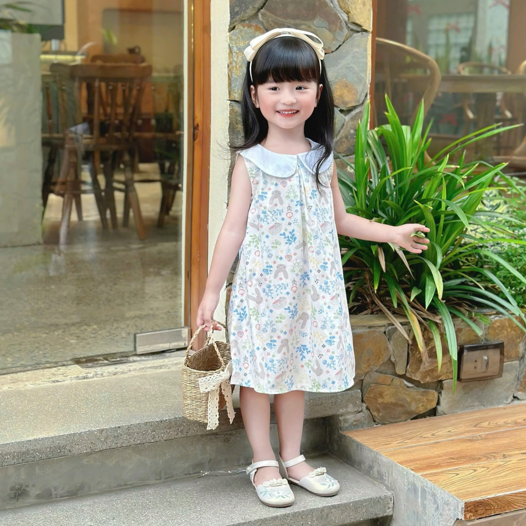 Váy cổ sen bé gái OPKIDS