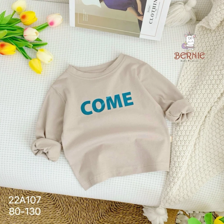 Áo thun cotton dài tay Bernie họa tiết COME cho bé
