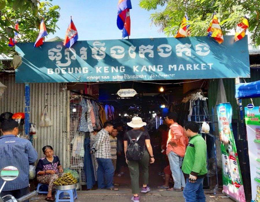 Chợ Boeung Keng Kang nổi tiếng phụ kiện trang sức với giá rẻ