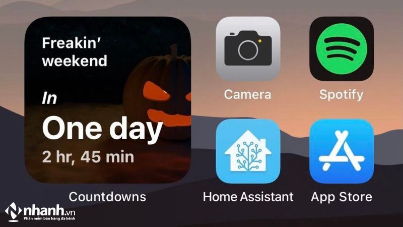 Countdown Widget là phần mềm đếm ngược ngày tháng có thiết kế tối giản