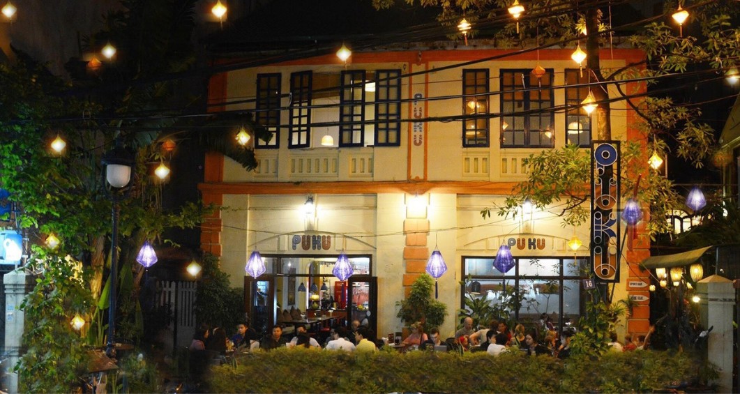Puku Cafe & Sports Bar