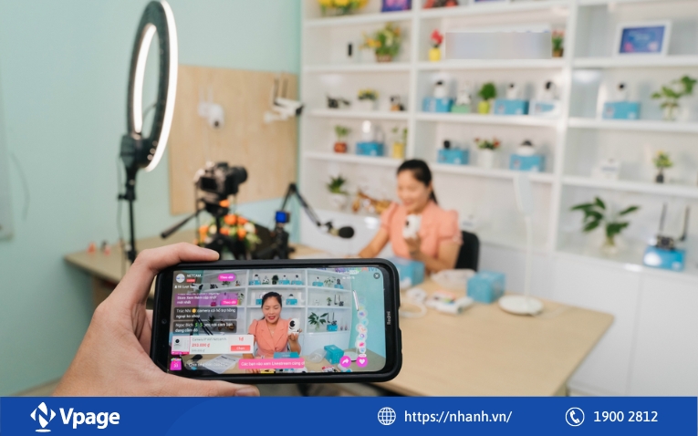 Tiến hành livestream