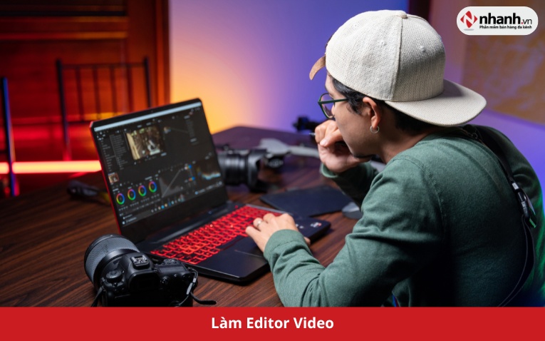 Làm Editor Video