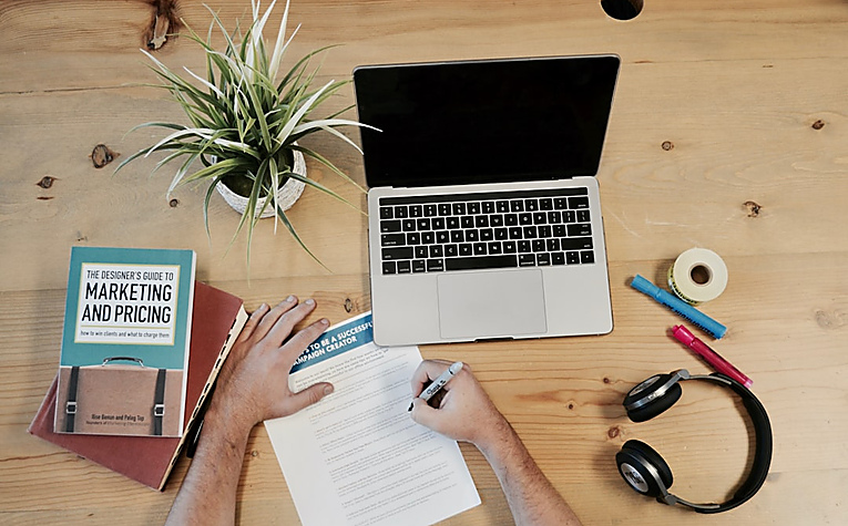 Chiến lược Marketing online tiếp cận khách hàng tiềm năng