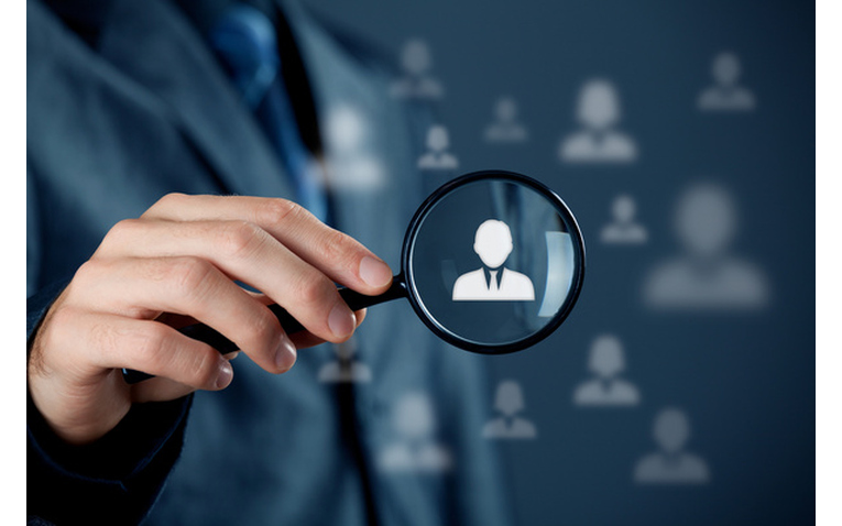 Thấu hiểu khách hàng sẽ giúp cho việc kinh doanh online gần gũi với khách hàng