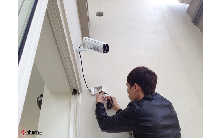 Lắp đặt camera quản lý tại kho và cửa hàng
