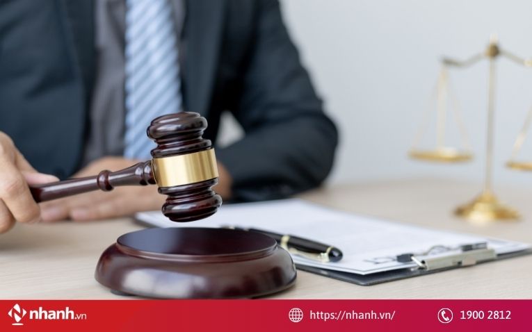 Có bị xử phạt khi không xuất hóa đơn hàng biếu tặng không