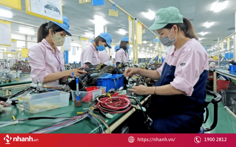 Cách tính tiền chế độ thai sản bảo hiểm xã hội khi lao động nữ sinh con