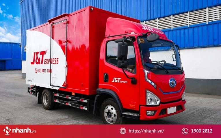 dich-vu-van-chuyen-bac-nam-j-amp-t-express.jpg