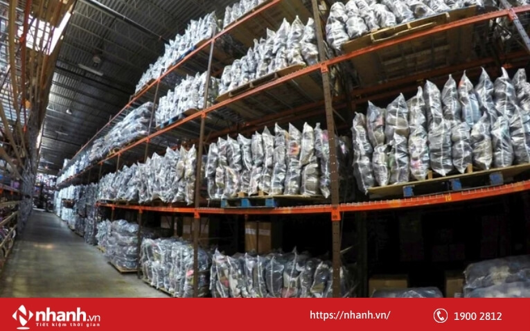 Kho hàng thời trang