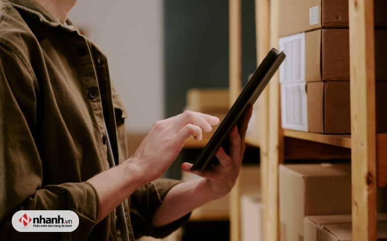 Kiểm tra hàng tồn kho