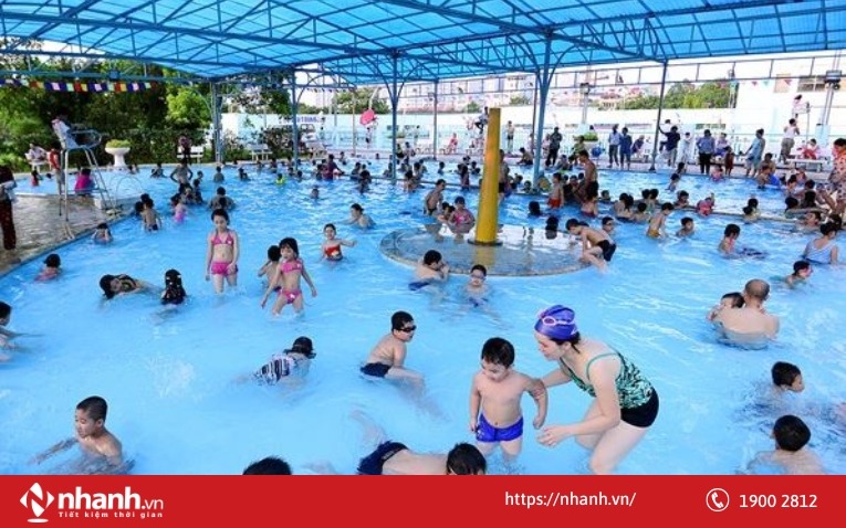 Kinh doanh dịch vụ bể bơi