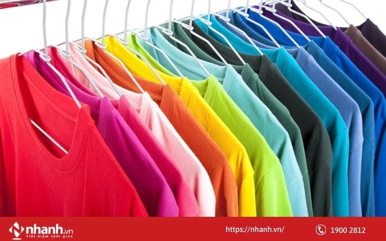 Một mẫu áo có rất nhiều biến thể