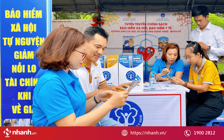 Mức lương hưu BHXH tự nguyện được tính dựa trên tỷ lệ hưởng và mức bình quân thu nhập đóng BHXH