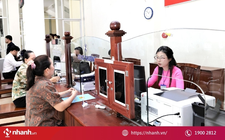 Nộp hồ sơ tại cơ quan chức năng có thẩm quyền