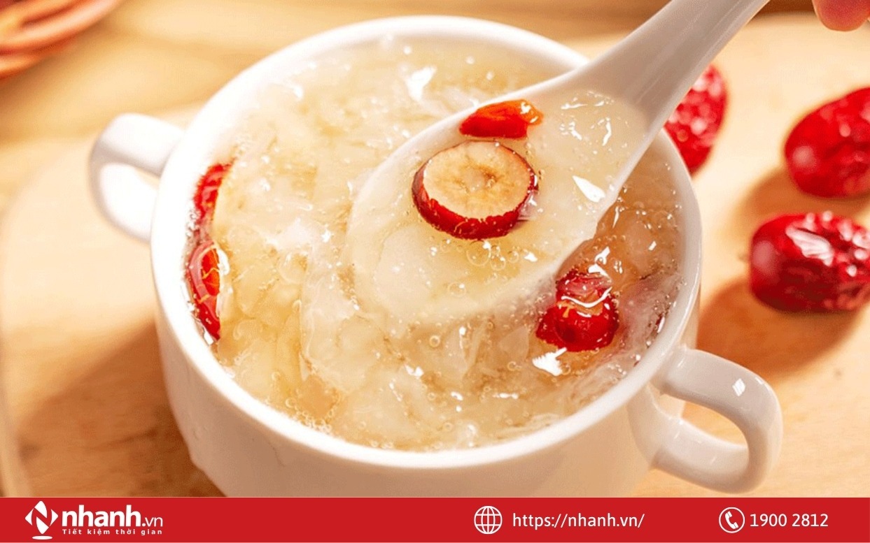 Nước yến là một thực phẩm bổ sung sức khỏe được nhiều người lựa chọn tặng mẹ