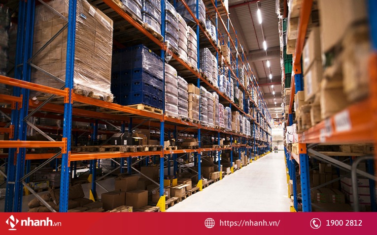 Rủi ro tồn kho lớn, xoay vòng chậm