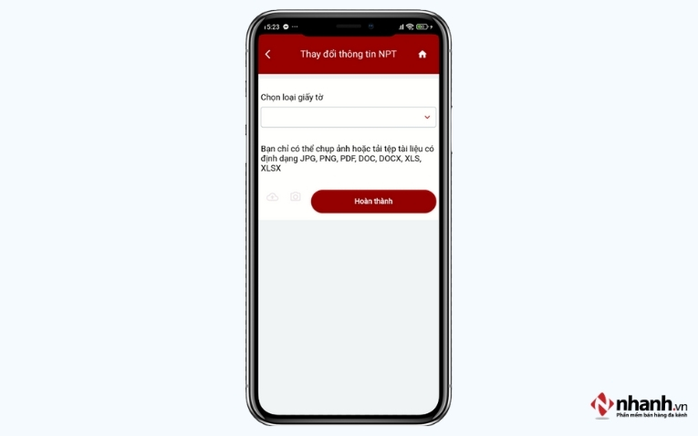 Hệ thống hiển thị màn hình upload giấy tờ (không bắt buộc)