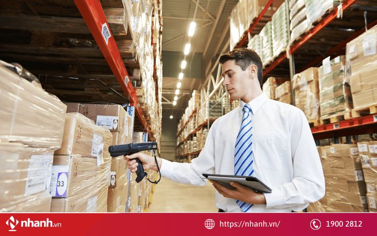 Không theo dõi và kiểm soát tồn kho thường xuyên