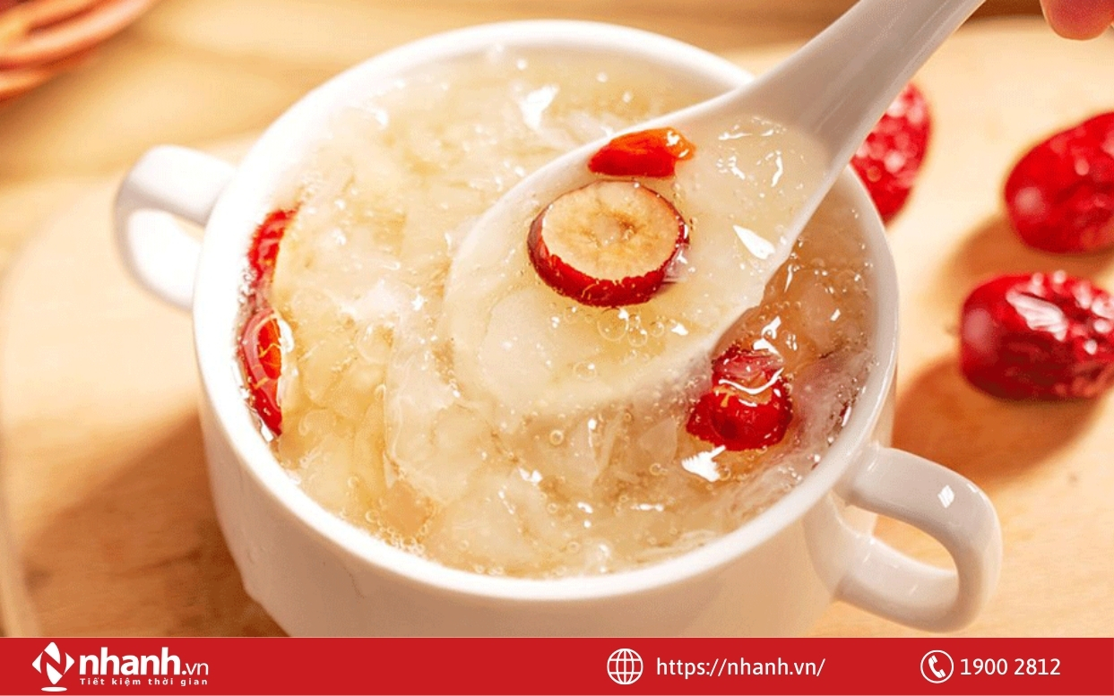 Nước yến là một thực phẩm bổ sung sức khỏe được nhiều người lựa chọn tặng mẹ