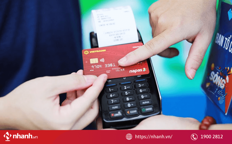 Thanh toán qua ngân hàng, thẻ và ví điện tử là hình thức phổ biến và an toàn nhất để đáp ứng điều kiện khấu trừ thuế GTGT