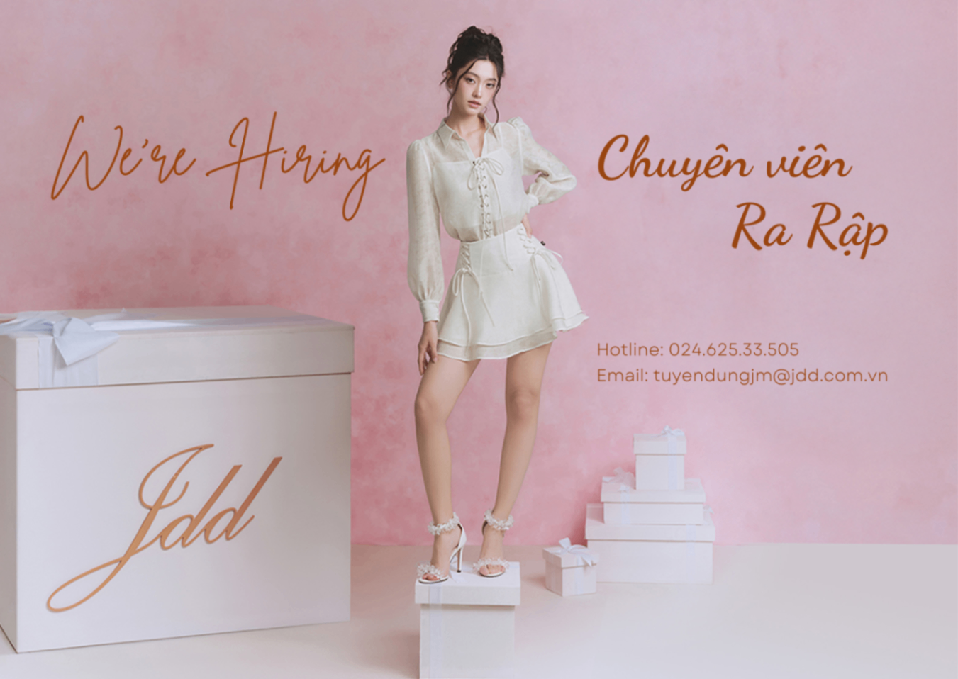 TUYỂN DỤNG CHUYÊN VIÊN RA RẬP