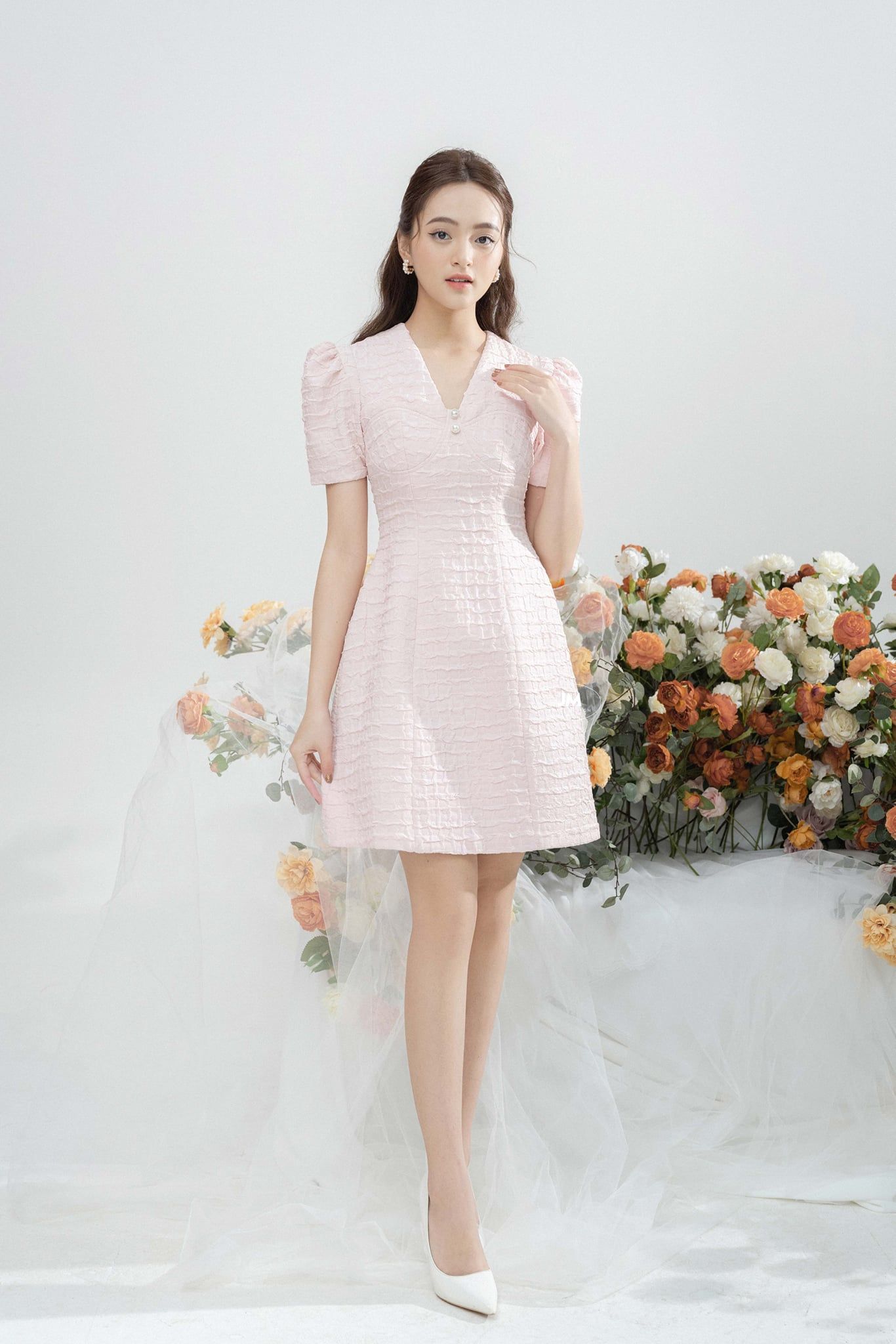 50+ mẫu váy công sở ĐẸP & cách mix đồ thời trang cho quý cô văn phòng