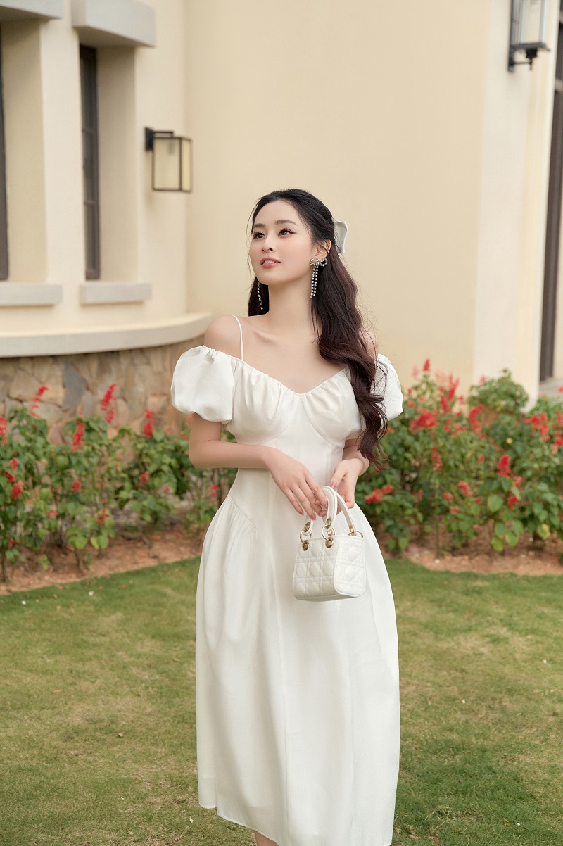 Đầm ren dự tiệc thiết kế maxi, nhiều tầng, trễ vai, màu trắng sang trọng  thích hợp đi biển, chụp ảnh cưới (kèm hình thật | Shopee Việt Nam