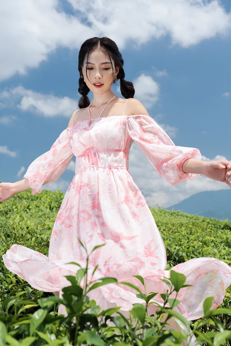 40+ Mẫu váy đầm yếm đẹp nhất kiểu dáng Hàn Quốc - ALONGWALKER