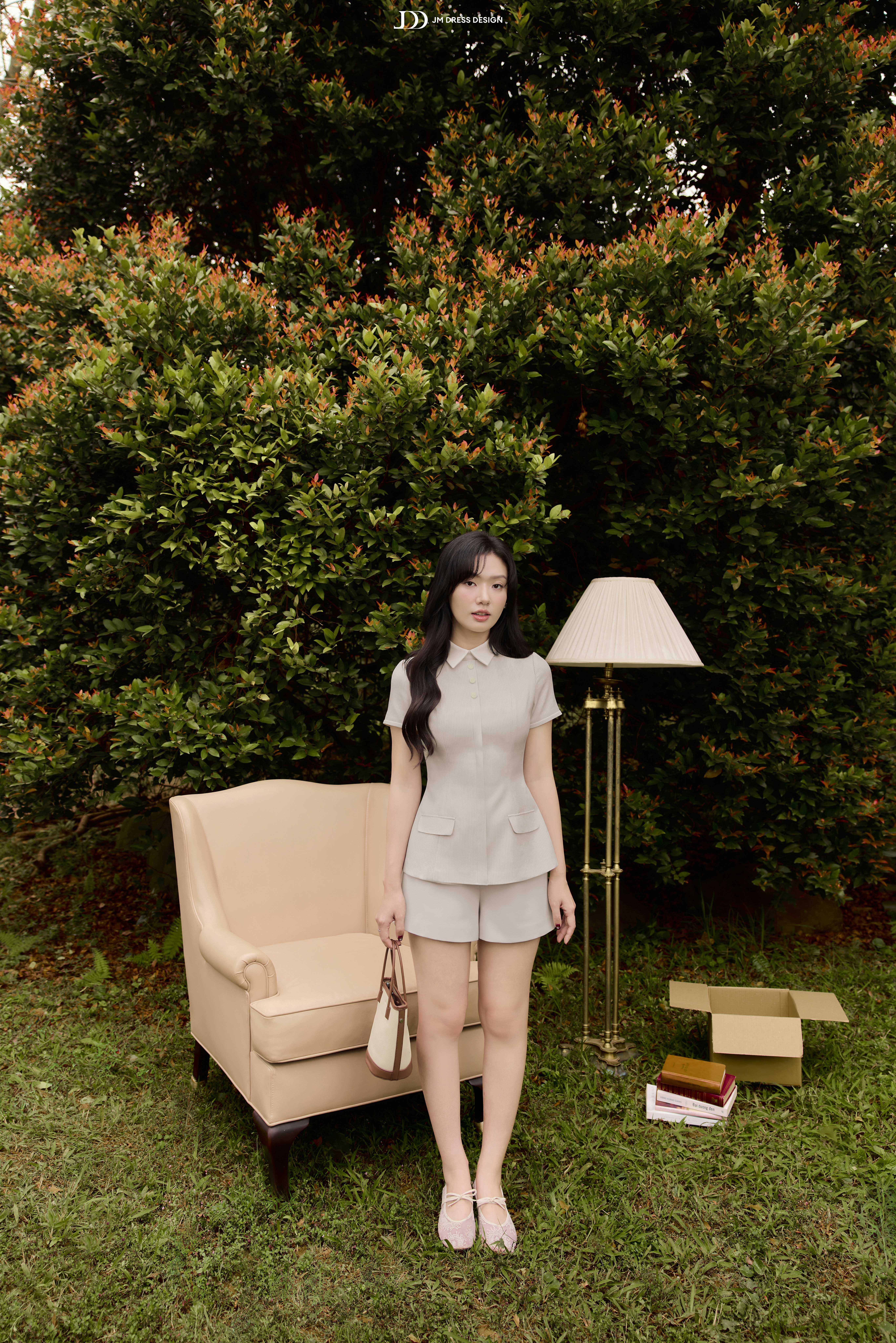 Áo Xuân Hè cổ ngang phối cổ đức