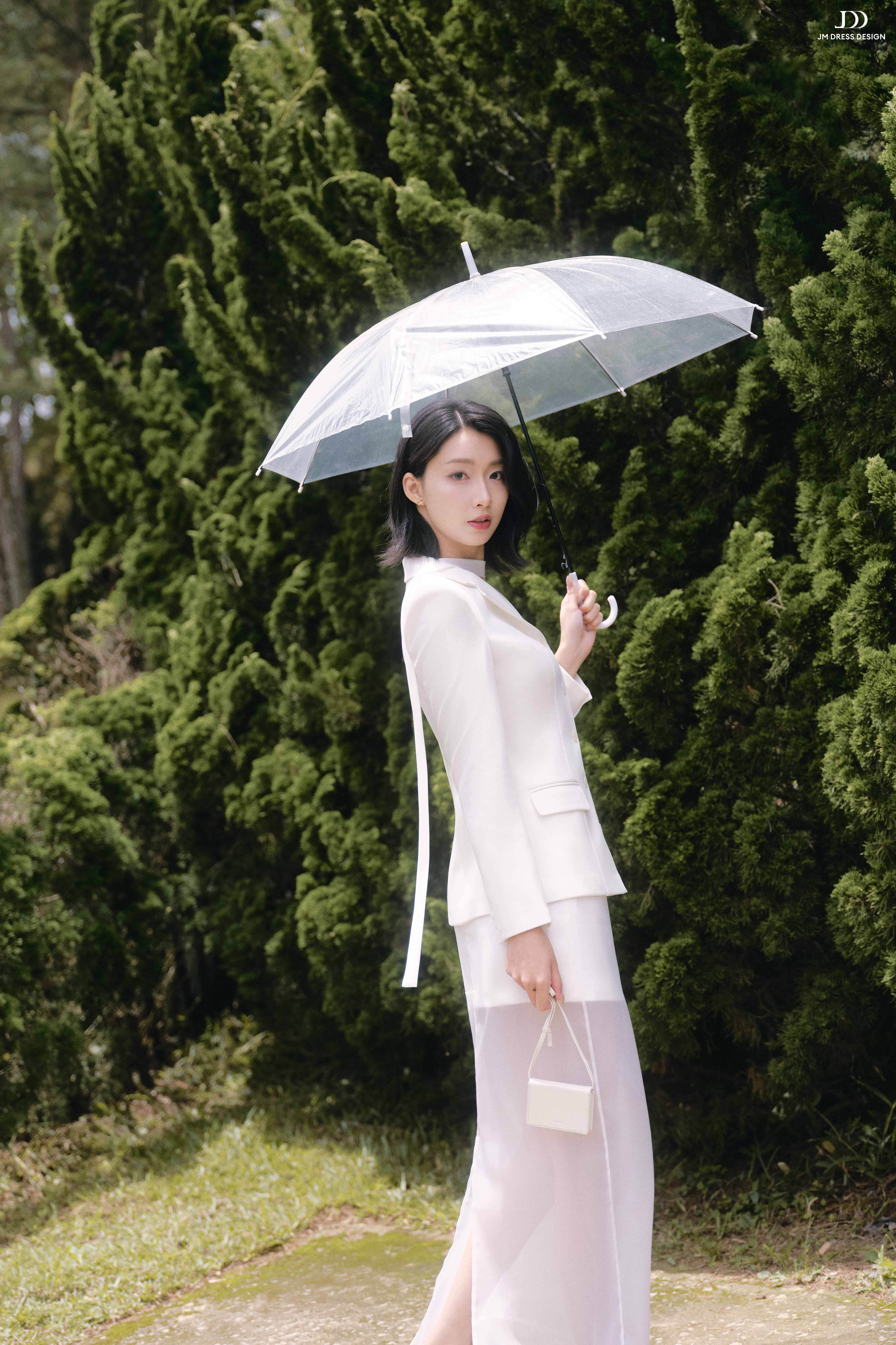 Áo blazer dáng ôm cổ ve K